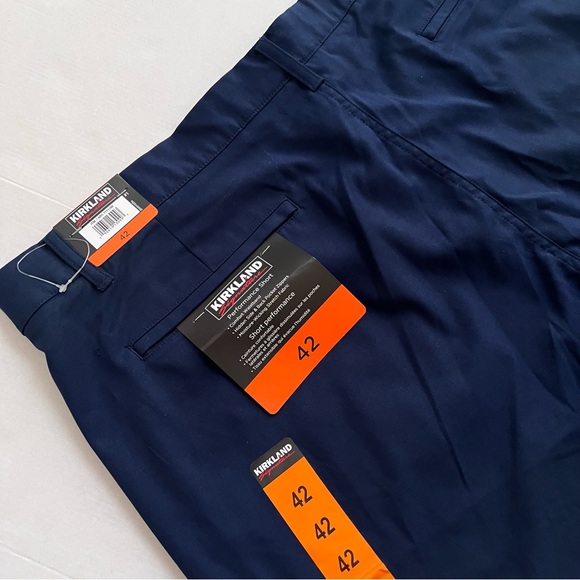 Kirkland Mens Performance Shorts - Picture 8 of 10